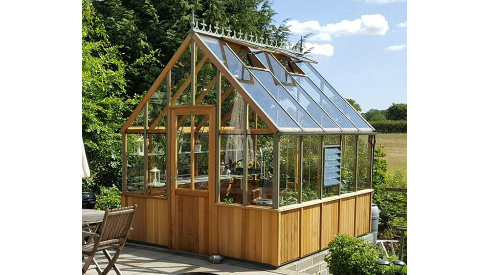 Alton Cheltenham Cedar Greenhouse by Exaco – World of Greenhouses