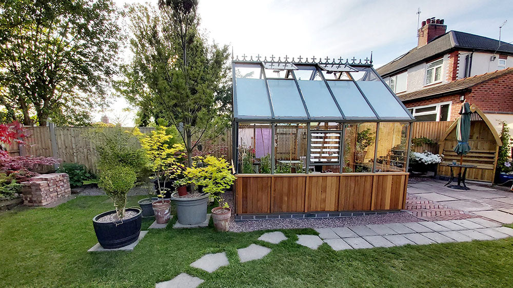 Cheltenham Alton Greenhouse Side view