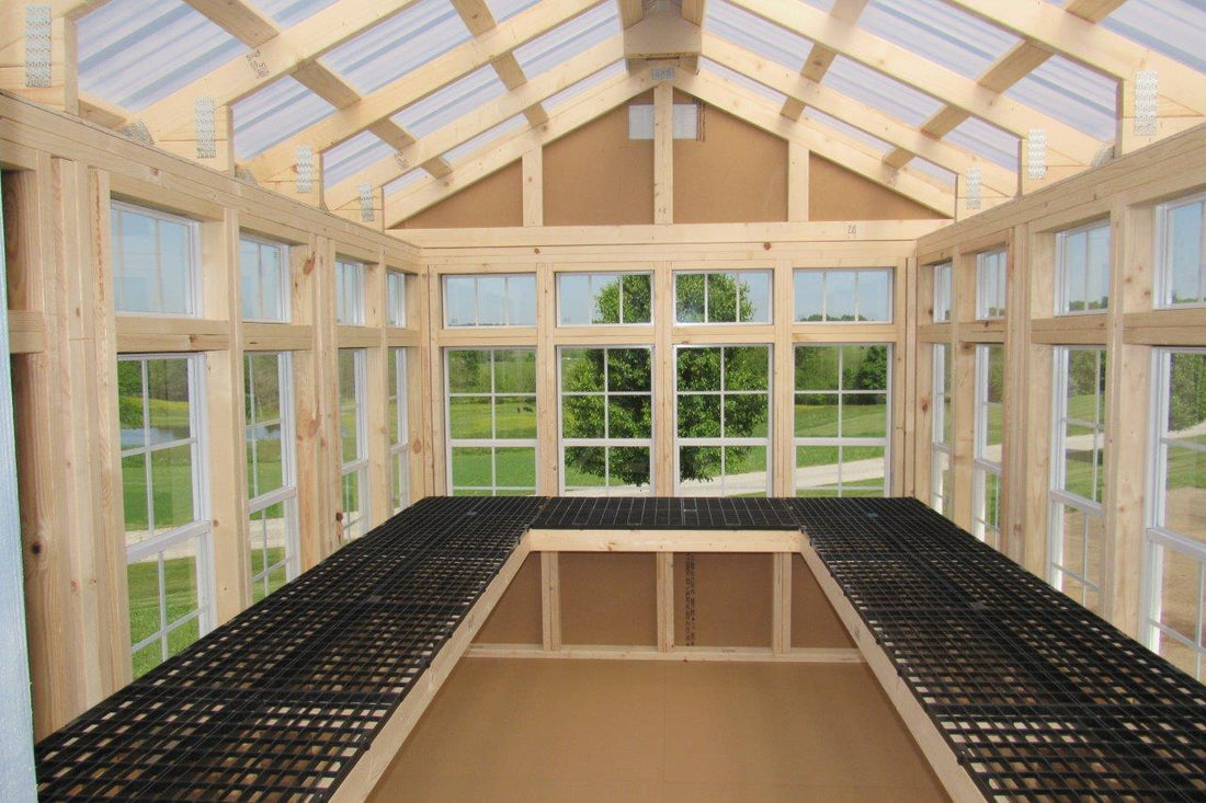 Colonial Greenhouse by Alpine structures