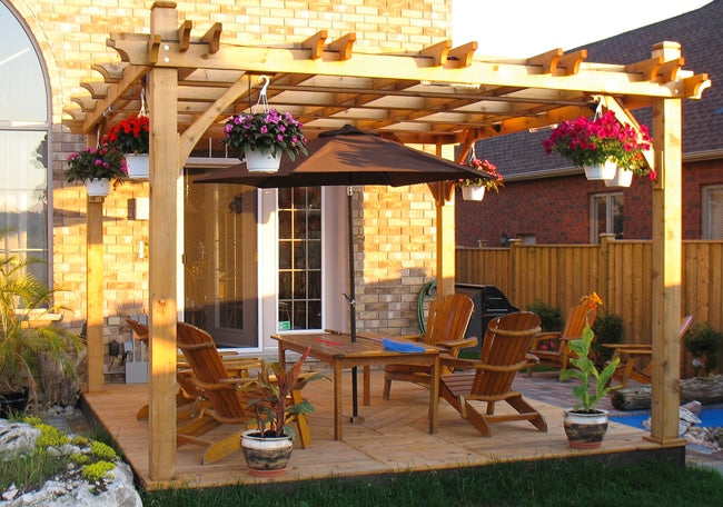 Cedar Pergola, 10x10 size, exterior view