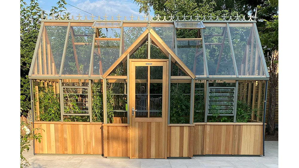 alton cambridge-cedar-greenhouse-outdoor-view