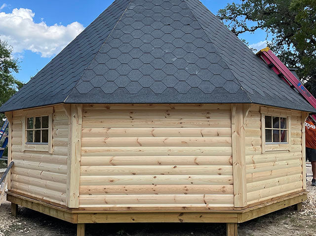 KOTA GRILLHOUSE  - FISHING/HUNTING CABIN