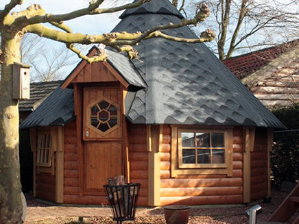 KOTA GRILLHOUSE  - FISHING/HUNTING CABIN