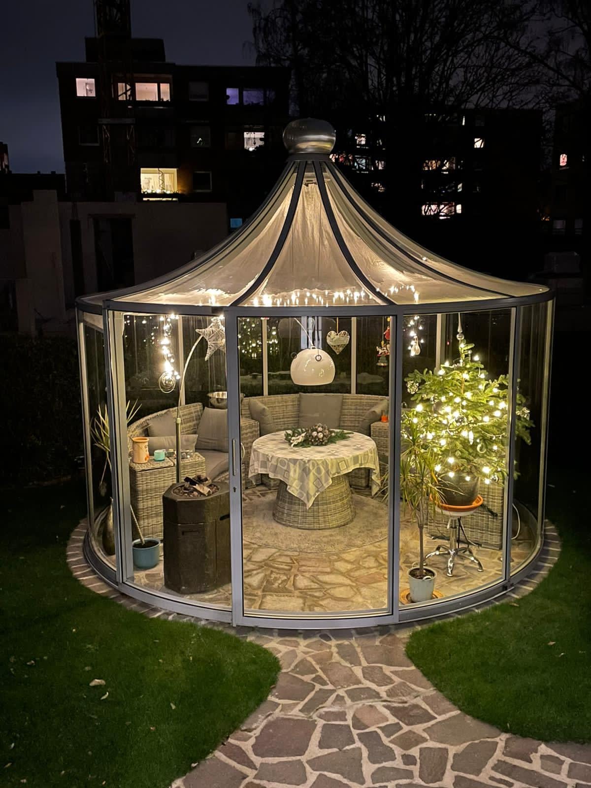 Rondo Garden Pavilion By KGT/Hoklartherm