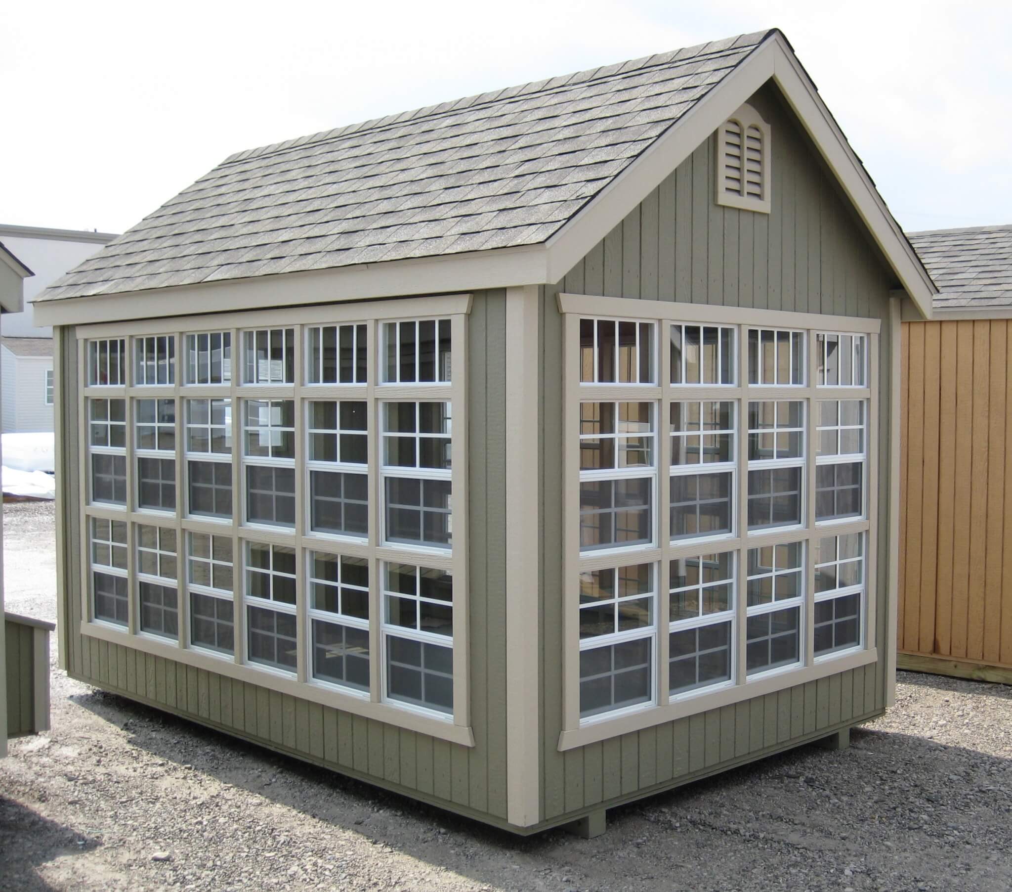 Colonial gable prebuilt and painted